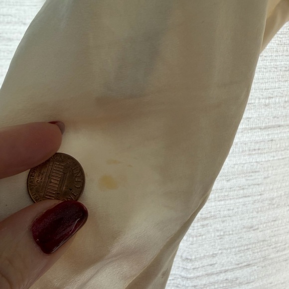 Valentino Cream Lace-Accented Robe - Picture 6 of 6